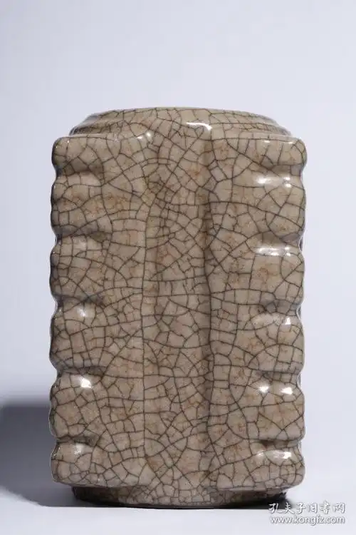 宋代官釉琮式瓶