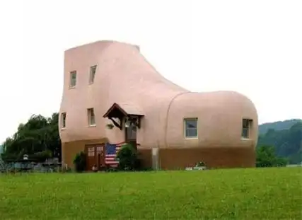 迪拜七大超现代建筑奇迹 领略世界各国奇异建筑(图)