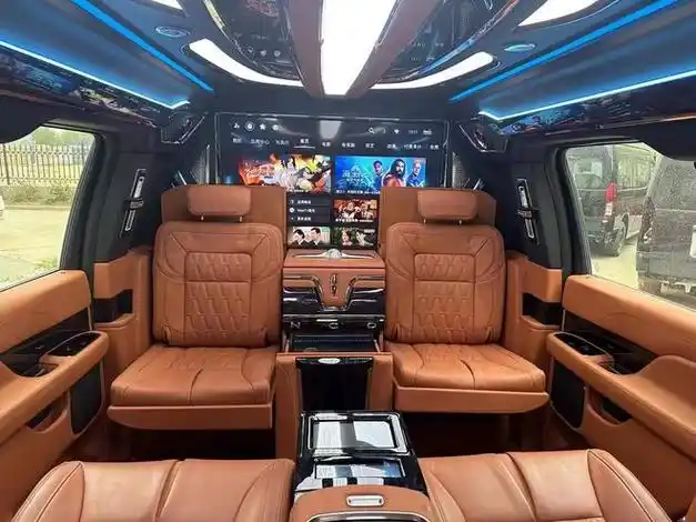 【23款林肯领袖一号天津220万包牌落地价_天津万烽汽车活动】-网易