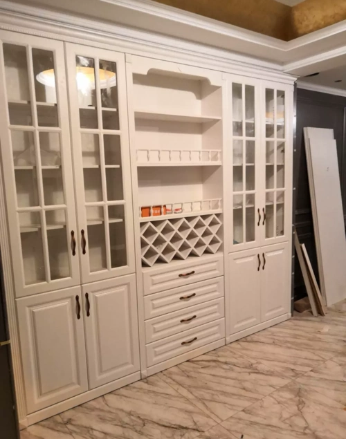 酒柜造型(15个家庭酒柜设计)