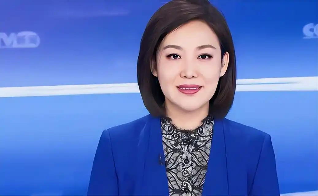 央视主播郑丽:赵普的妻子是谣言,37岁低调当妈妈,丈夫是圈外人