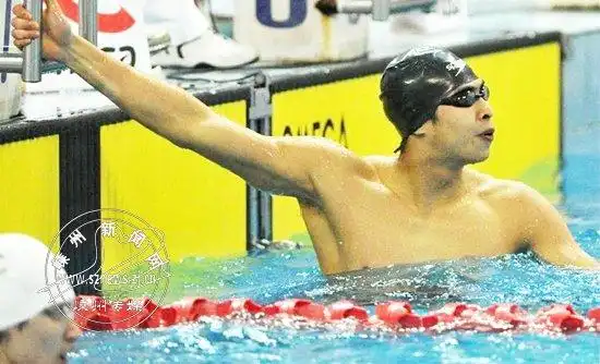 雅加达亚运会中国代表团成立我市小将商科元将出征