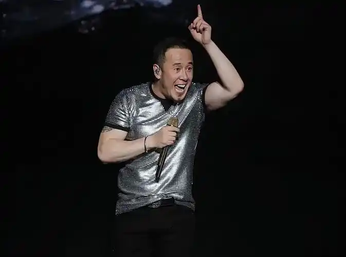 杨坤个人资料简介(歌手"杨坤"的演艺之路) | 说明书网