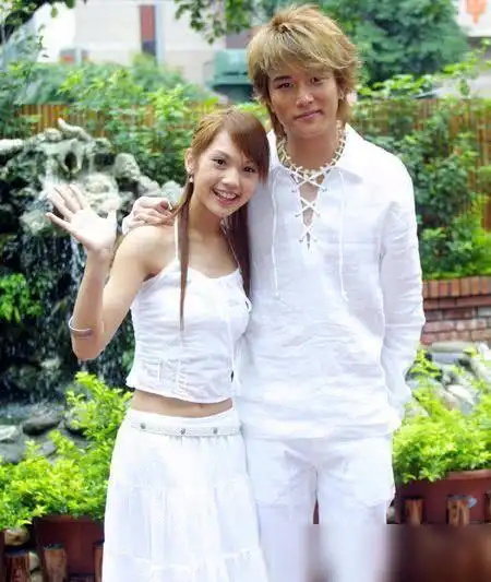 杨丞琳的前男友那么多,唯有李荣浩凭借一点抱得美人归