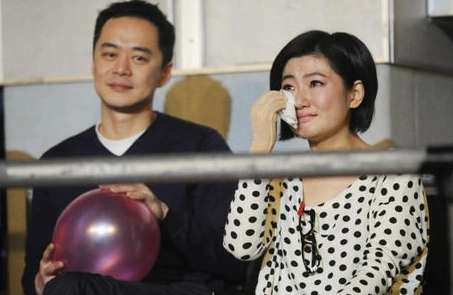 selina和老公(资料图)