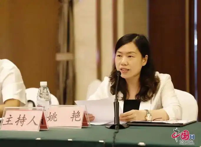 院长谢建平,南部县委常委,宣传部部长李磊,南部县人民政府副县长姚艳