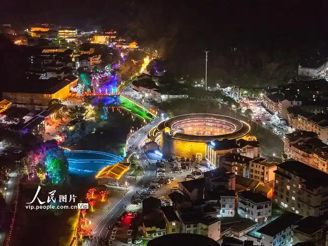 福建龙岩永定土楼年味浓