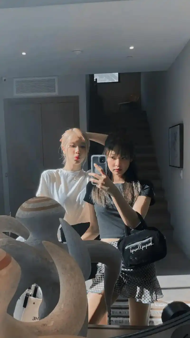 rose朴彩英 #jennie金智妮 #肉妮cp@dou  - 抖音