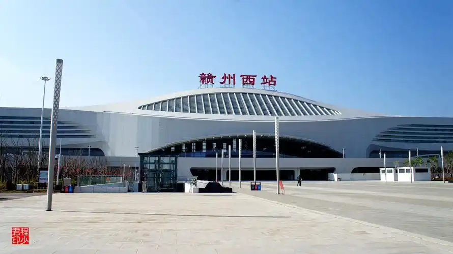 实景速看:昌赣高铁赣州西站