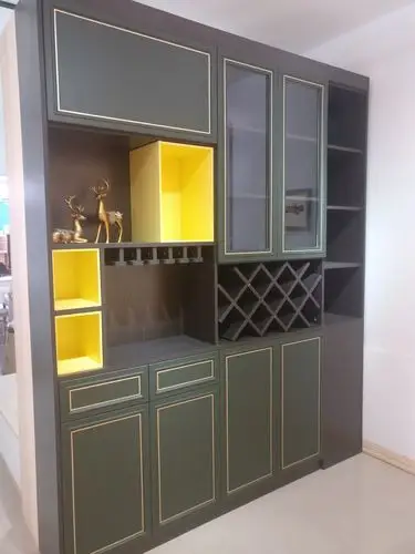 厨柜,书柜,榻榻米,酒柜等,本厂价格实惠,免费设计风格,量尺,包安装