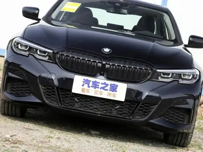华晨宝马 宝马3系 2021款 改款 325i m运动曜夜套装