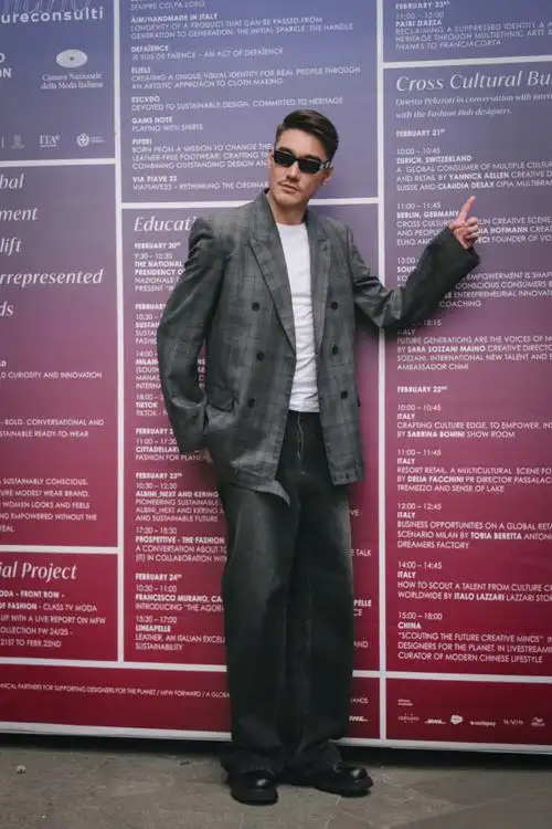 胡兵全球go##hello时装周