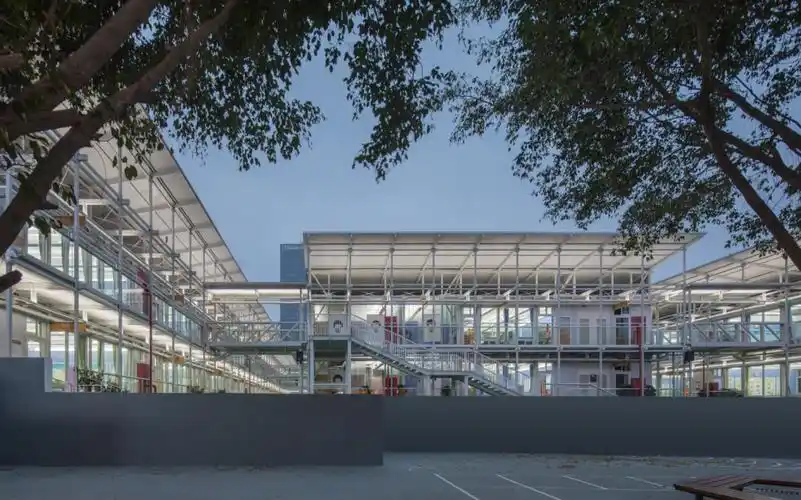 深圳梅丽小学腾挪校舍  元远建筑科技