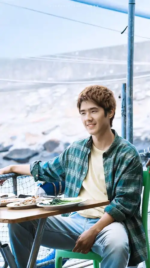 四海少年阿耀奇遇记版预告##刘昊然电影四海