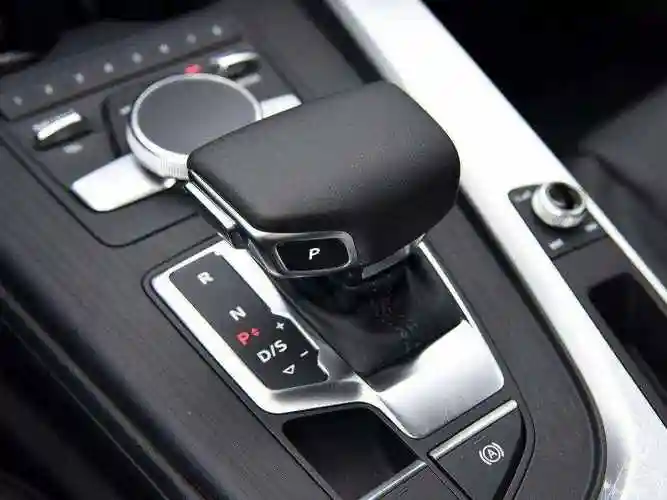 汽车档位示意图手动挡档位介绍操作