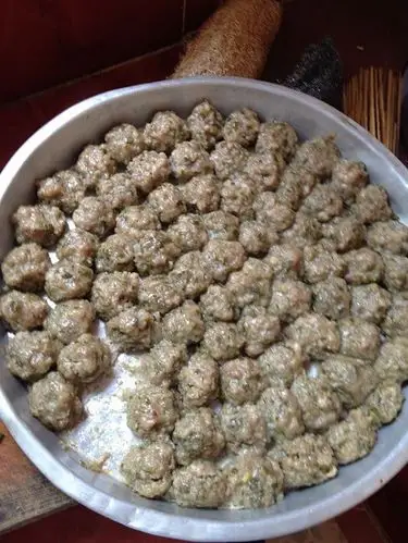 3031人浏览 · 30人收藏  这是自己家做的红薯粉做的肉丸,料足味道也