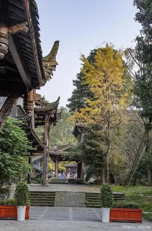 崇州|光严禅院,一座位于凤栖山上的避暑胜地