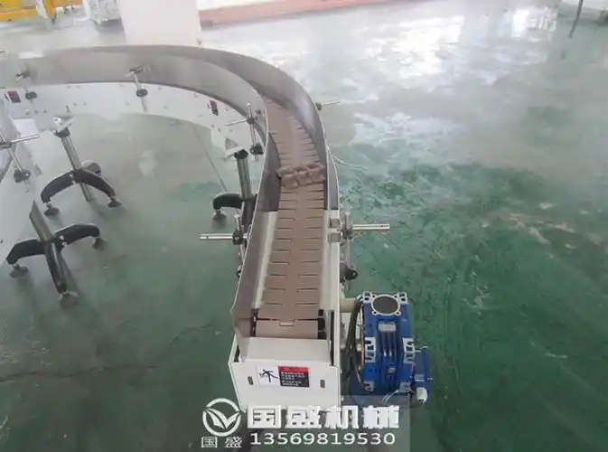 一般情况下传送带输送机拉紧装置的张紧力,会受很多因素的影响,在设计