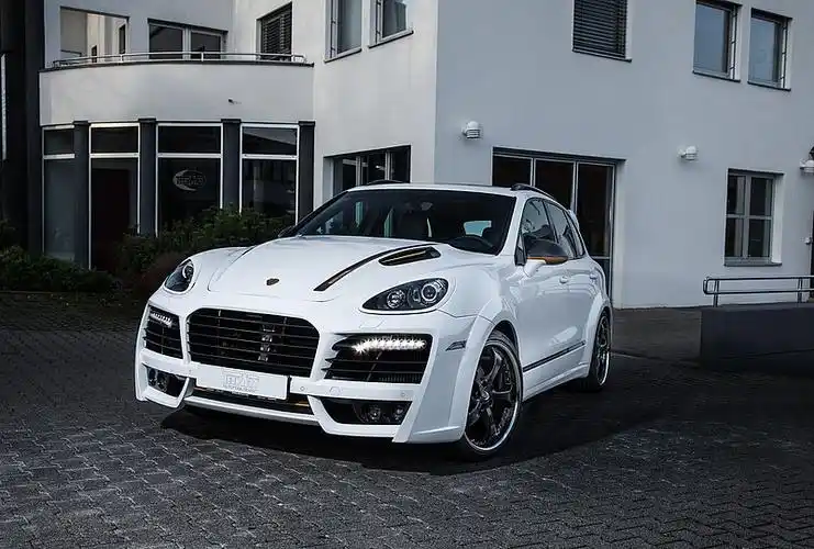 保时捷卡宴改装techart宽体大包围958泰赫雅特碳纤维机盖中尾