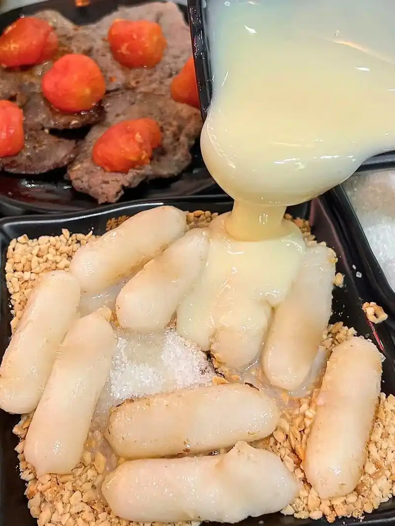 在长沙!这个好好吃啊010101……糯叽叽的烤炼乳年糕!哪 - 抖音