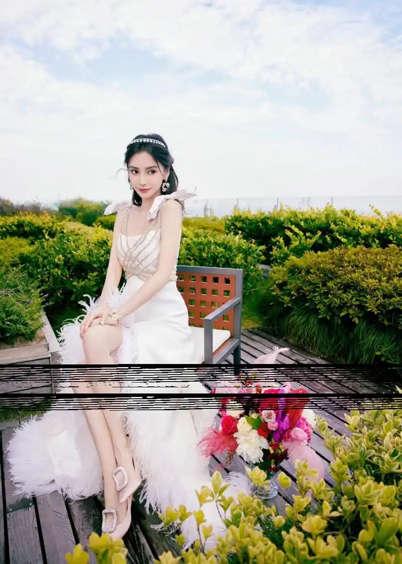 angelababy这个浪漫照,能当"婚纱照"模板了,美翻了