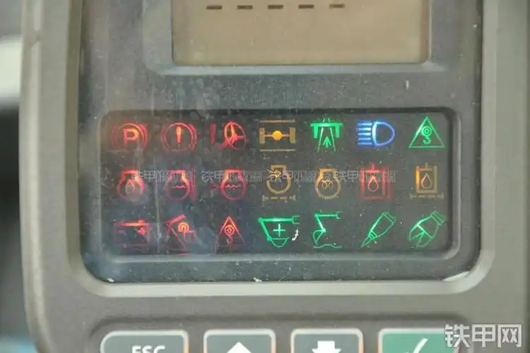 山东临工lg6225e挖掘机