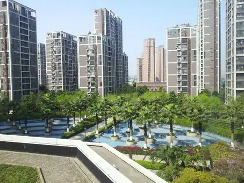 佳境天城精装3房 带花园 地铁口 急售 稀缺房源