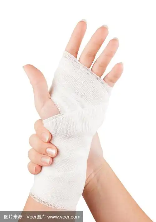 用绷带包扎手
