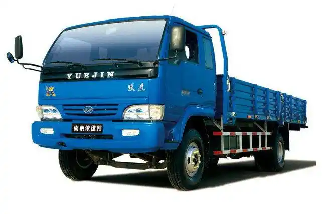 依维柯 跃进中卡 130马力 4x2 载货车(nj1080dcmw)外观图(1/1)