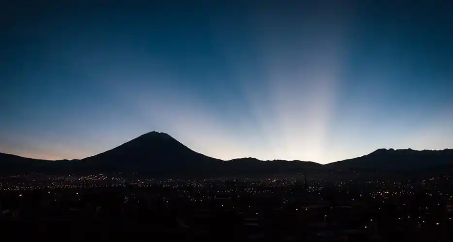 黑暗尽头见曙光中泰越三国橡胶调研纪要