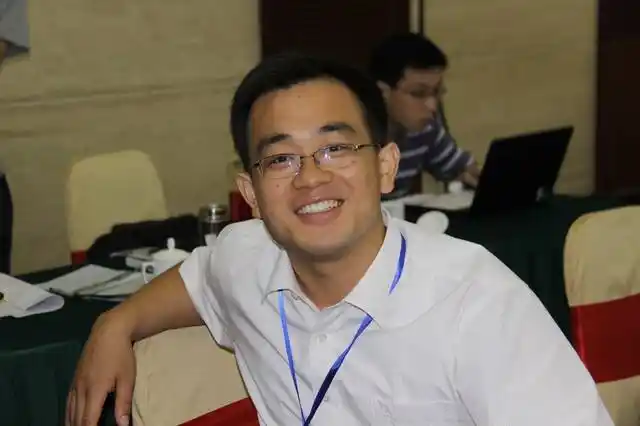 人物| 数学王国的"80后"掘金者,科研高峰上的年轻传奇