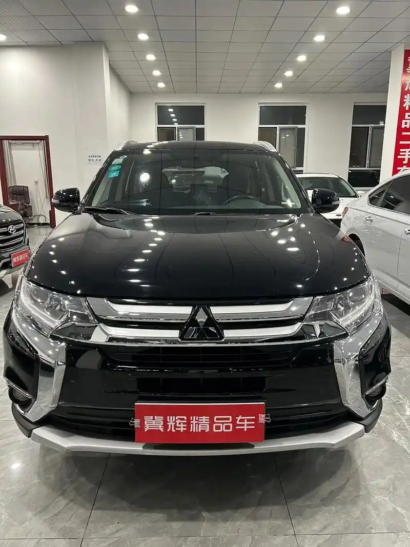 最新到家 2018年三菱欧蓝德 ,自动2. - 抖音