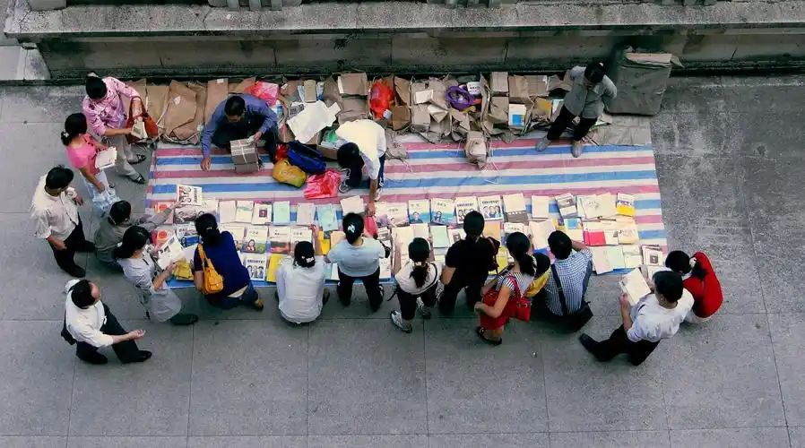 你会在地摊上入手智能家居吗?