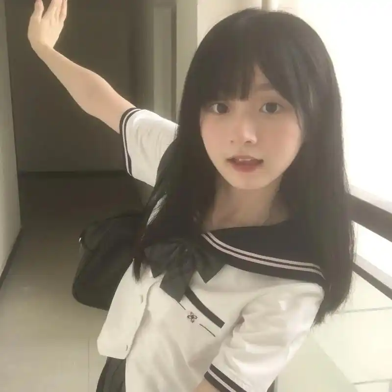 放学啦 1940 19.#jk #ins #头像 - 抖音