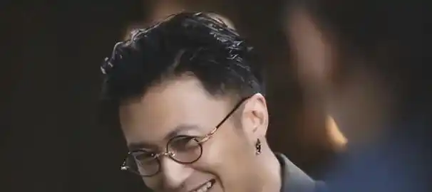 以至于他的行为让国内多家保险公司感到担忧,纷纷将他列入"黑名单",以