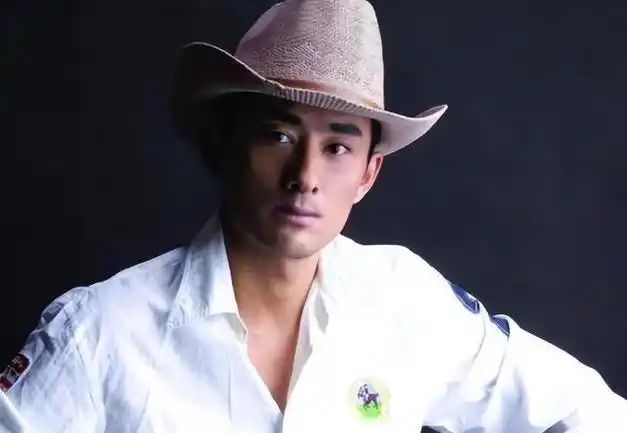 阿宝终于活成宝器