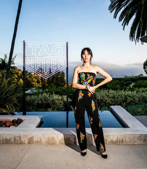 泰格豪雅庆祝品牌大使瑞恩·高斯林(ryan gosling)主演的新片《灰影人