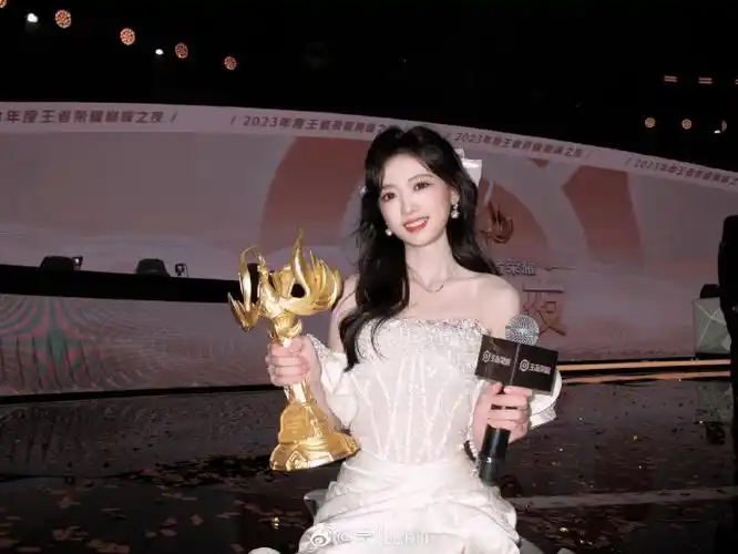 灵儿kpl首位最佳女解说