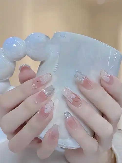 夏日好看的美甲 美甲推荐