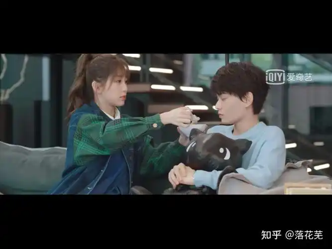 如何评价虞书欣丁禹兮主演电视剧月光变奏曲