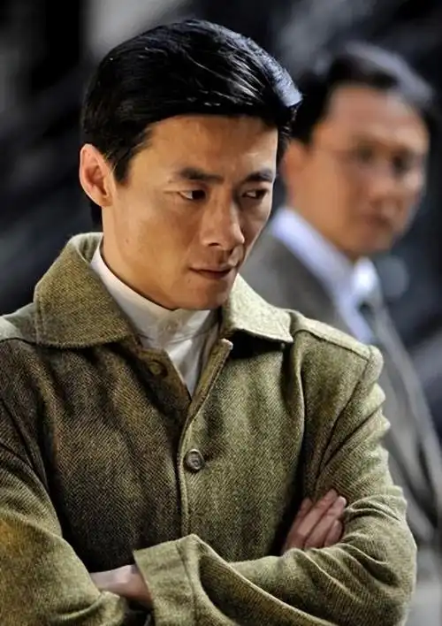 祖峰结婚12年无子女甘愿做配角25年他到底哪来的底气