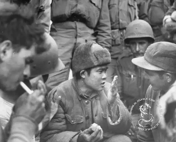 1951年"联合国军"俘虏的志愿军战俘