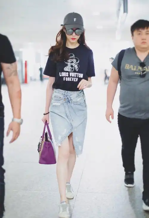 唐嫣清新亮丽机场街拍照图片,明星,性感,唐嫣,写真,高清,清新,美女