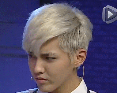 吴亦凡# 鬼畜版给个眼神