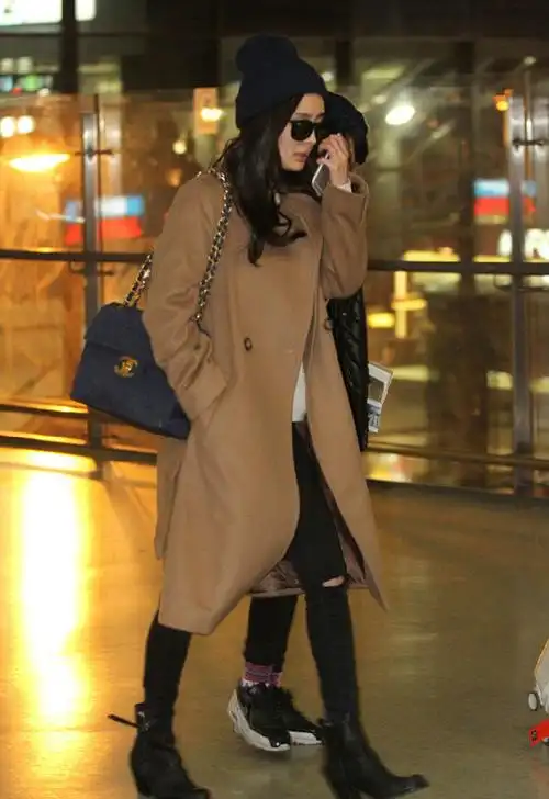 4位明星机场穿搭