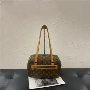 春花中古屋 lv/路易威登老花开口笑方盒子单肩包