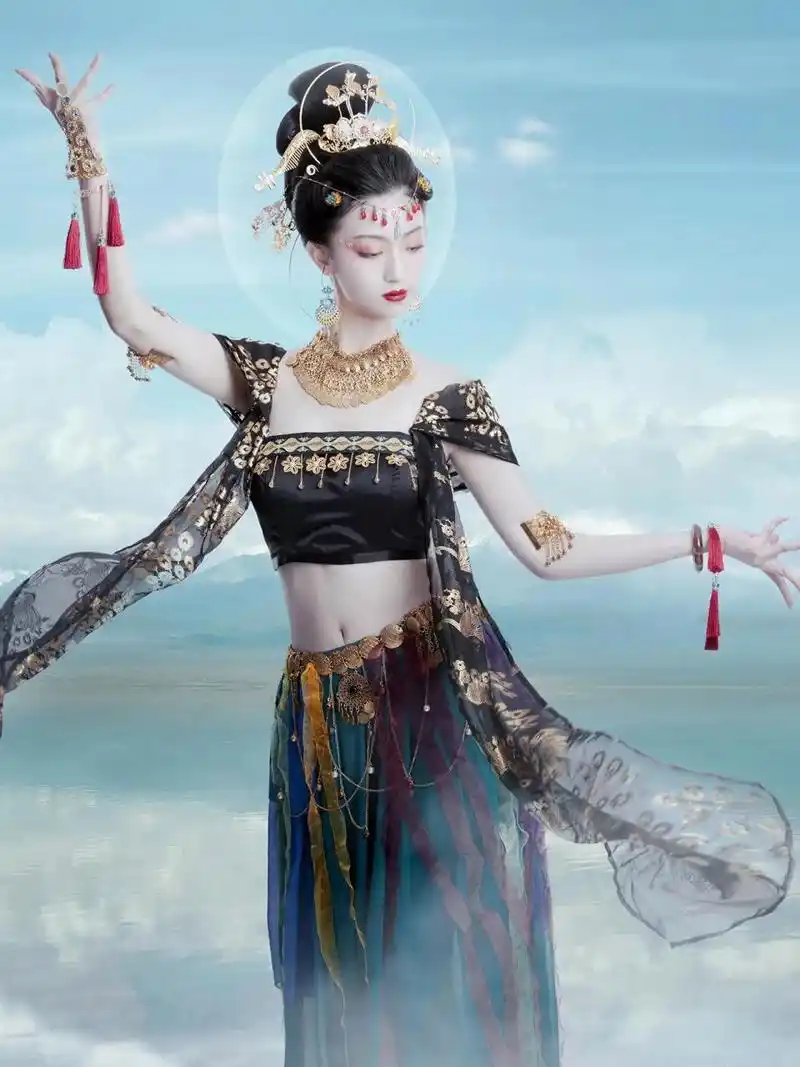 仙子来了!敦煌飞天系列不同风格女神写真