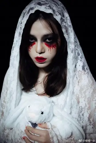 胆小莫入,万圣节惊悚美艳妆容.