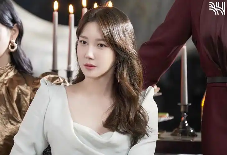 申秀莲李智雅饰顶楼第一季剧照汇总