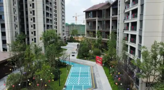 滨江睿城一期住区完成交付